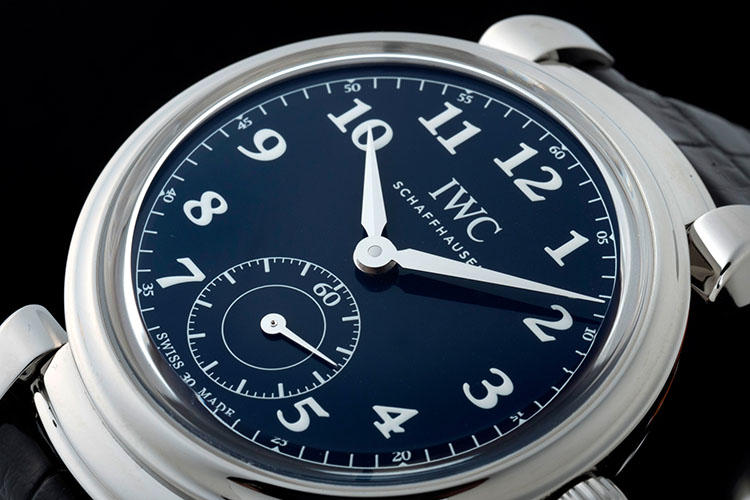 <b>IWC >></b>