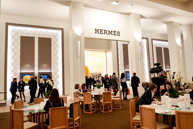 <b>Hermes >></b>