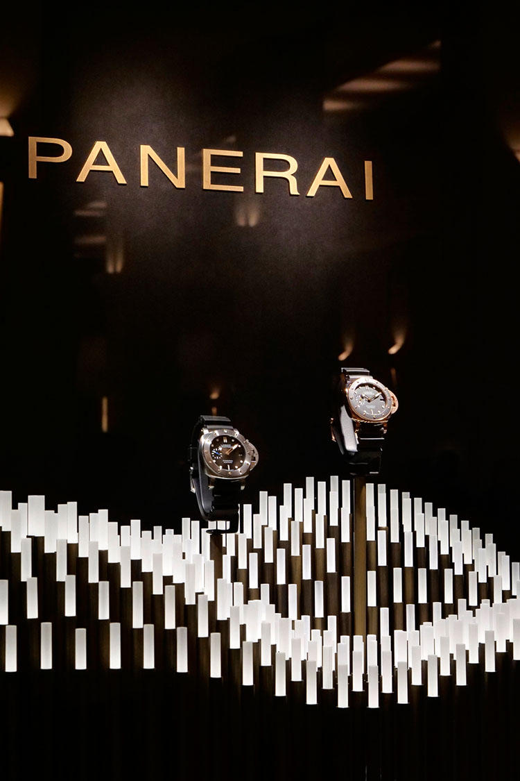 <b>PANERAI >></b>