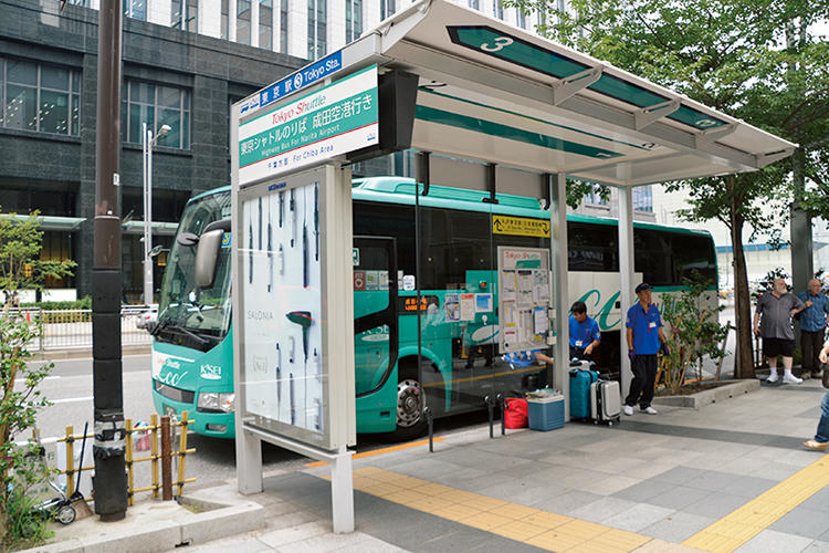 手段2<br />東京駅周辺からなら使わない手はない<br />LCCバスを利用する