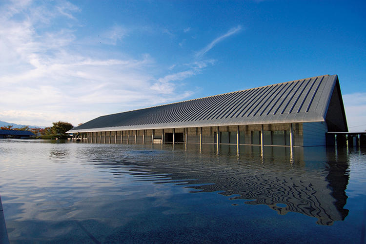 佐川美術館