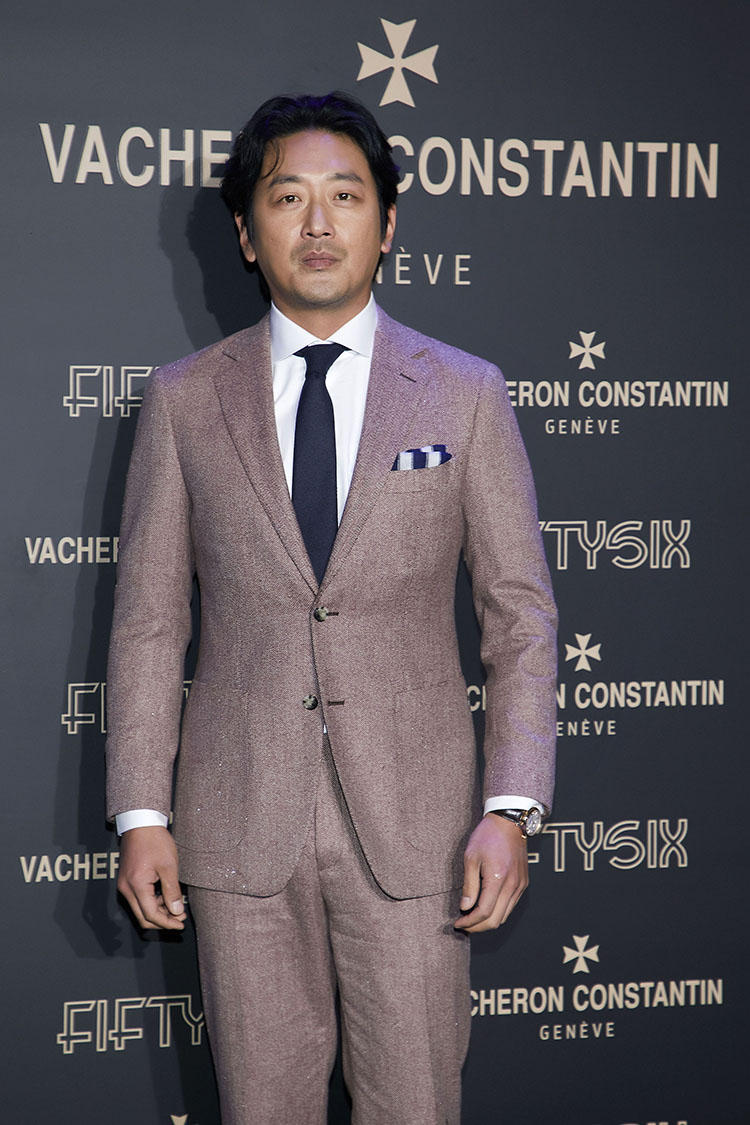 Ha Jung Woo