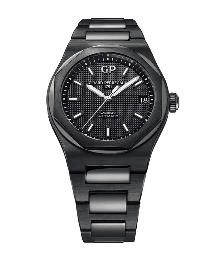 <b>GIRARD-PERREGAUX</b></br>ジラール・ベルゴ</br></br><b>ロレアート 42�o セラミック</b><hr style='margin-bottom:20px'><b>質感の掛け合わせで黒を一層豊かに表現</b></br>名門マニュファクチュールが創造したスポーツウォッチが、ブラックセラミックをまとった。ケースもブレスレットもヘアライン仕上げで黒の深みを増し、ポリッシュのパーツを差し込むことで１トーンでも表情は豊かだ。ダイヤルのクル・ド・パリ装飾で気品を添え、屈強さとエレガンスを融和させた。自動巻き。径42mm。セラミックケース＆ブレスレット。182万円（ソーウインドジャパン）