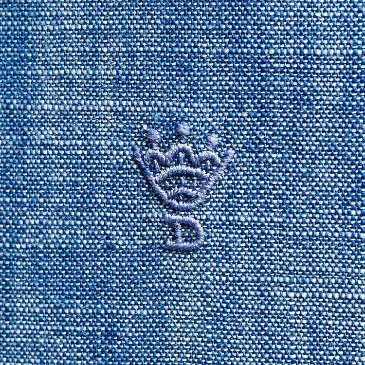 Hand stitched monogram</br>モノグラムも手縫い。