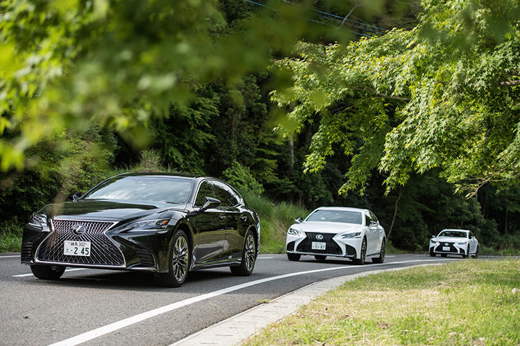 新型ラグジュアリークーペ「LC500」