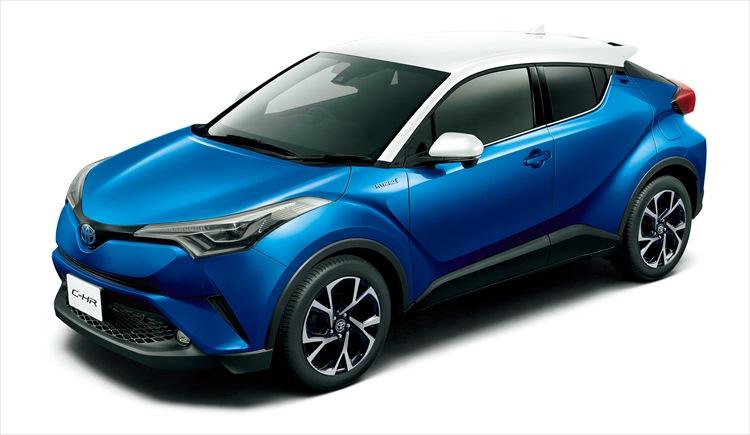 <b>トヨタ C-HR｜TOYOTA C-HR</b><br />2018年上半期で一番売れたSUV。車両価格は229万円?。ハイブリッドモデルはすべて2WDのみの設定で、それ以外のグレードには2WDと4WDを設定している。4WDシステムは通常走行時はFF状態で、車両の走行状況に応じて後輪に駆動を配分するダイナミックトルクコントロール4WDを採用する。