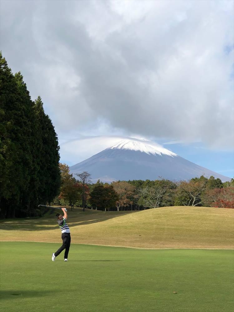 セカンド地点からは富士山が見えます。