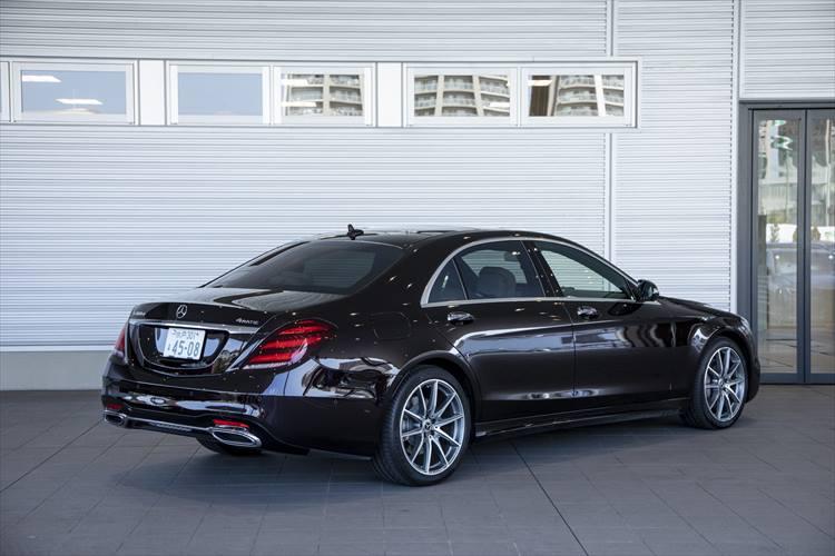 メルセデス・ベンツ 「S400d」のバックスタイル