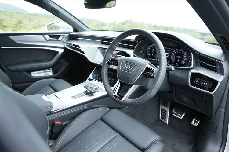 アウディのプレミアムスポーツ 4ドアクーペAudi A7 Sportbackのインテリア