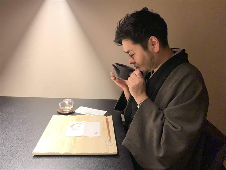 お茶の甘い香りを存分に楽しみたい