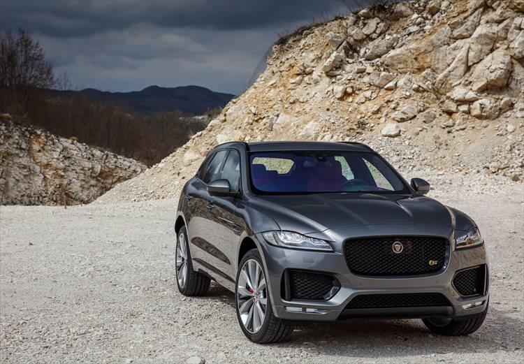 JAGUAR F-PACE