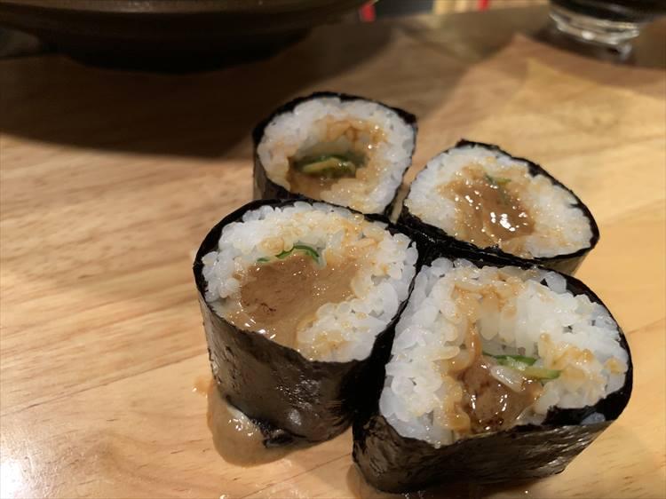 浴びるほど飲んでしまうというイカのワタ。納得
