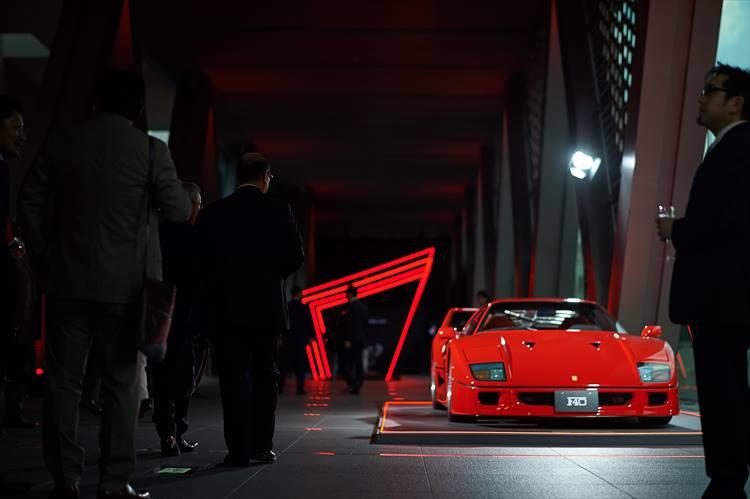 フェラーリのF8トリブートの始祖308