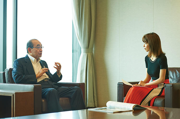 加藤 綾子さん、吉田淳一さん