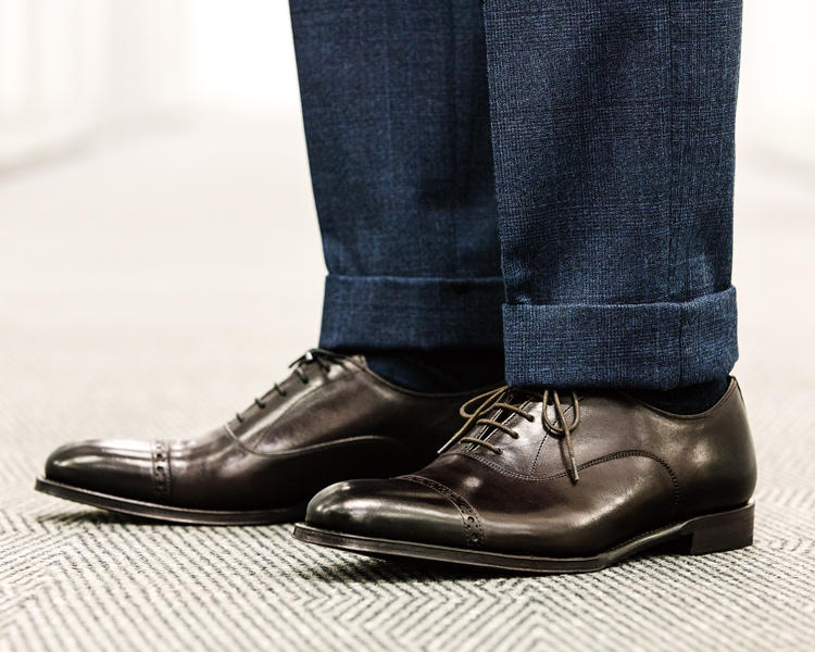 <span style=font-size:1.1em;><strong>【After】Pants</strong></span><br />パンツ丈も短くしダボつきを解消 