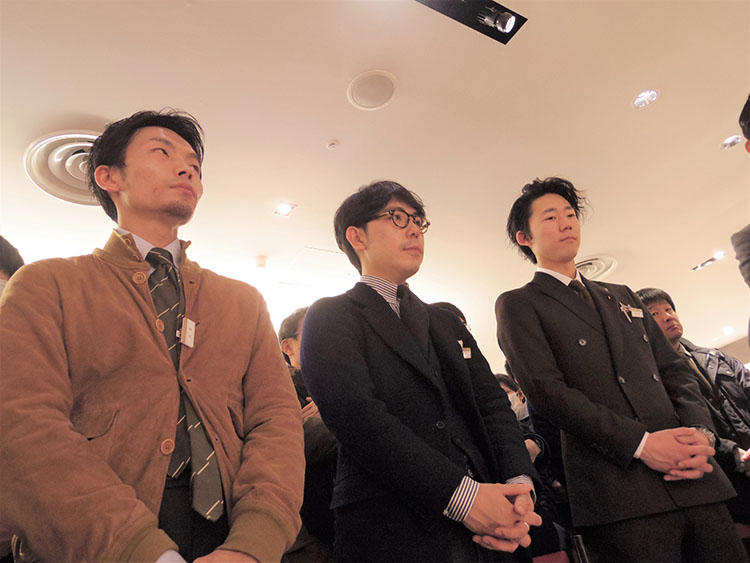 銀座三越の靴磨き選手権大会