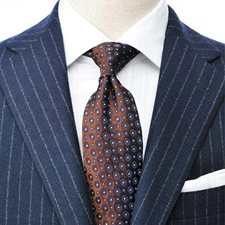 大人にこそ似合う縞柄は品格に満ちた貫禄の装いを