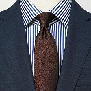 【１分で分かるスーツのお洒落】手持ちの紺スーツ×青白ストライプシャツをお洒落に見せるネクタイは？