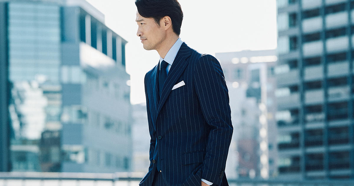 紺スーツで貫禄を出すなら、こんなストライプ柄が◎ | MEN'S EX 紺スーツで貫禄を出すなら、こんなストライプ柄が◎ | MEN'S EX