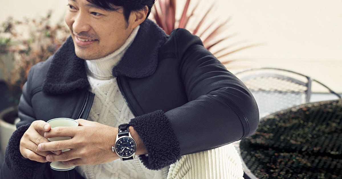 IWCの腕時計が似合うのは、こんな大人の着こなし3選 | MEN'S EX ONLINE |