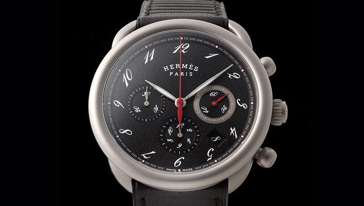 エルメス「アルソー」初のチタンケースは鈍色（にびいろ）のクロノグラフ【SIHH2018新作】