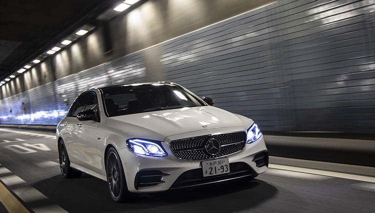 メルセデスAMG史上初のハイブリッドカー「AMG E53 4MATIC +」、1200万円超は果たして買いか？