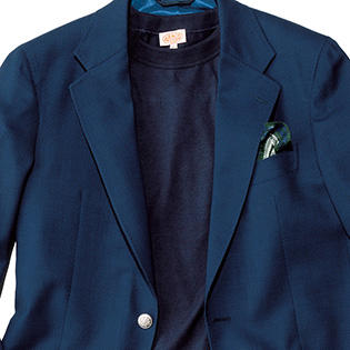 休日の紺ブレ、ラフでありながら大人っぽく見せるには？【1分で出来るスーツのお洒落】