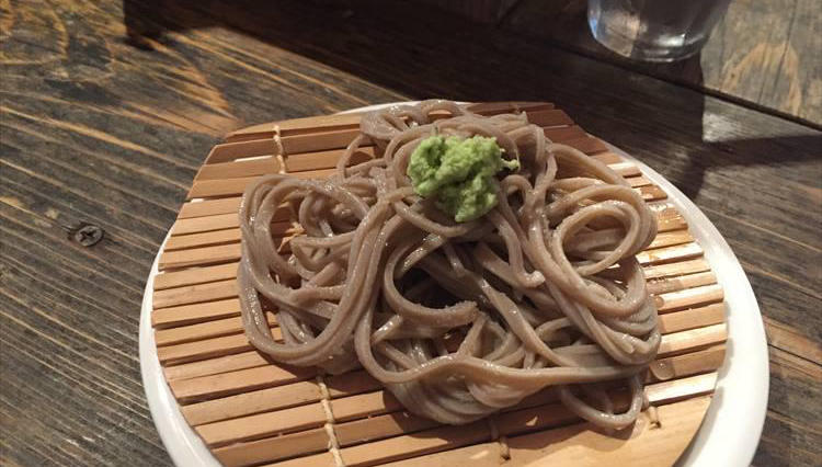 大雨の修善寺へ、男ひとり “蕎麦屋でチョイ飲み” の旅をやってみた