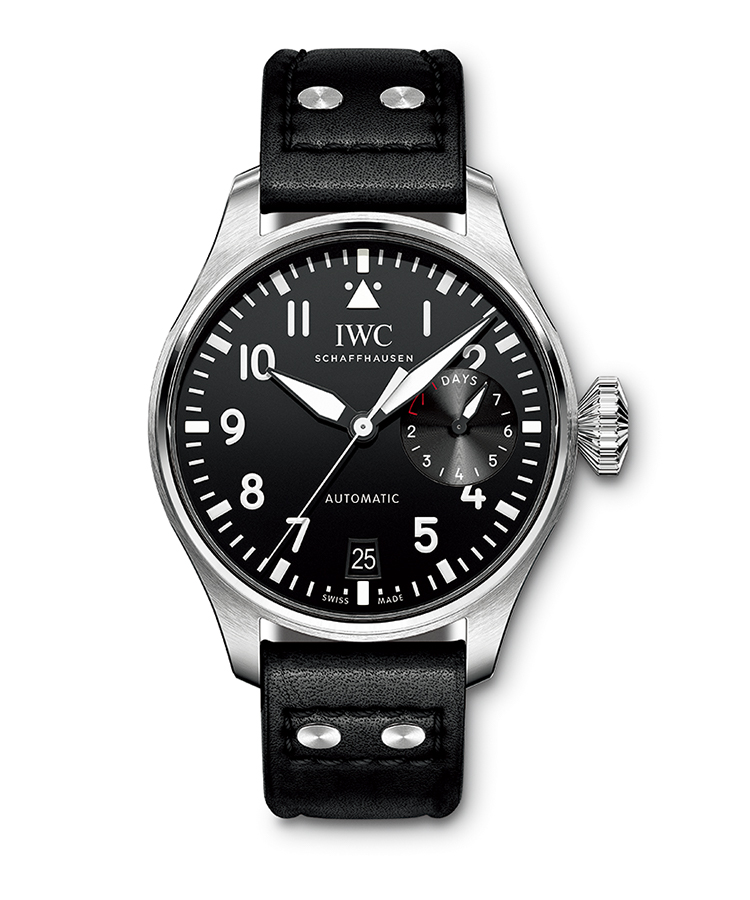 <p><b>IWC</b> アイ・ダブリュー・シー<br />
<b>ビッグ・パイロット・ウォッチ</b><br />
1940年代にドイツ空軍に納入した高精度航空時計に端を発するシリーズの最新作。軟鉄製インナーケースで耐磁性を高めた大型ケースには、ペラトン式自動巻き機構を採用した自社製Cal.52110を搭載し、7日間の駆動時間を実現。自動巻き。径46.2㎜。SSケース。サントーニ社製カーフストラップ。145万5000円（IWC）</p>
