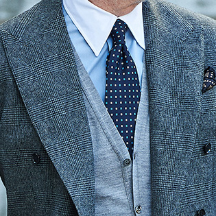 大柄チェックスーツに似合うネクタイは？【1分で出来るスーツのお洒落】