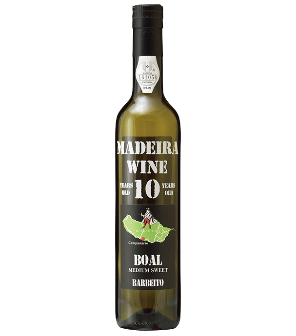 <p><strong>Madeira Wine［マデイラワイン］<br />
ポルトガル領マデイラ島の伝統酒</strong><br />
甘さの中の酸が特徴的で、ブアルはそのバランスが心地よい中甘口タイプ。抜栓後も常温保存が可能なのもマデイラの特徴。「ヴィニョス・バーベイト ブアル10年」4600円（木下インターナショナル）</p>
