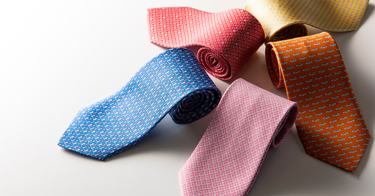 サルヴァトーレ フェラガモで呼び込む「春の品格ネクタイ」5選 | MEN'S