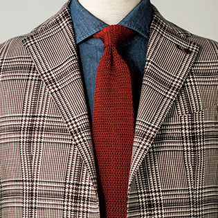 「ニットタイ」を新鮮に見せる合わせ方は？【1分で出来るスーツのお洒落】