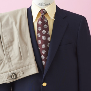 色シャツを仕事に上手く取り入れるには？【1分で出来るスーツのお洒落】