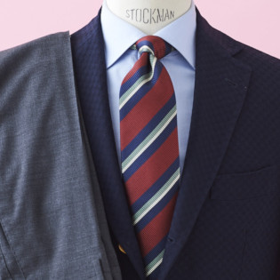 手持ちの紺ブレで存在感を出すには？【1分で出来るスーツのお洒落】