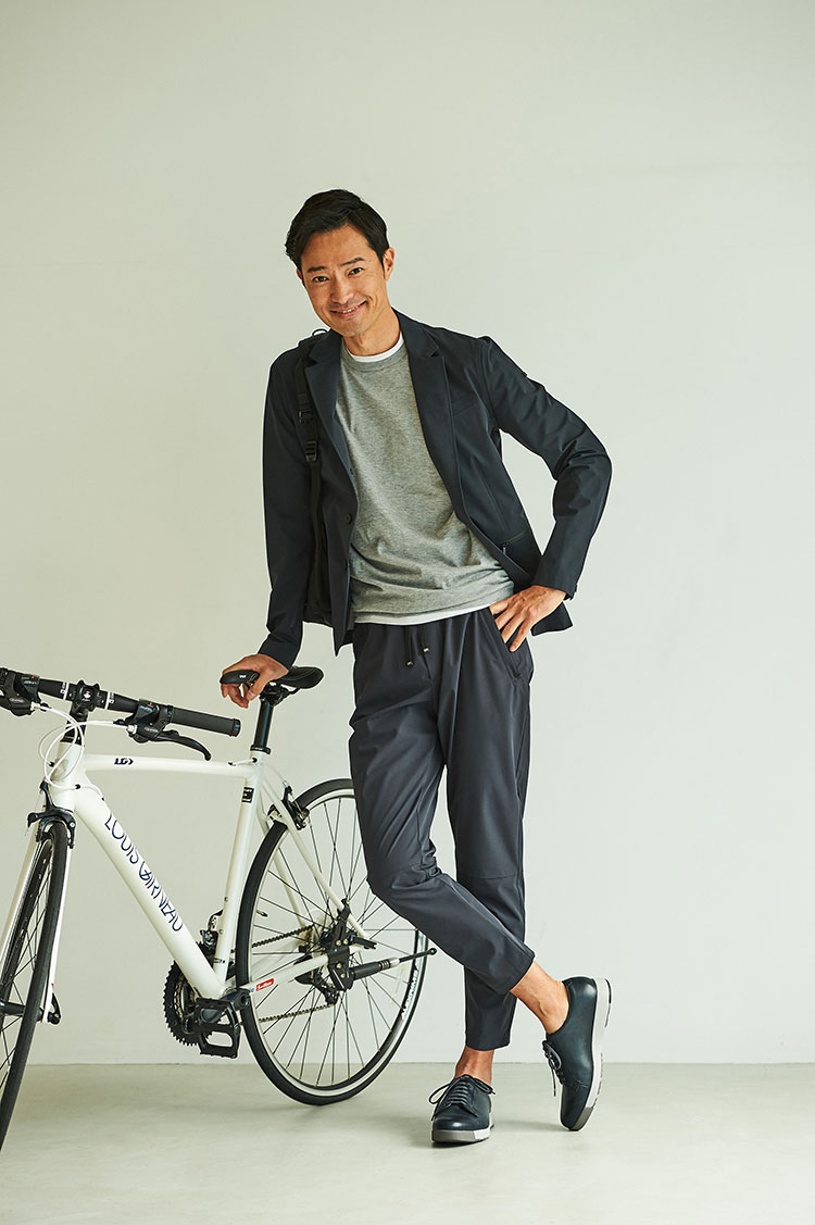 アシックスRUNWALK