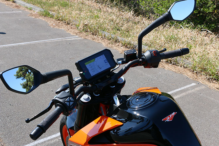 KTM「390DUKE」