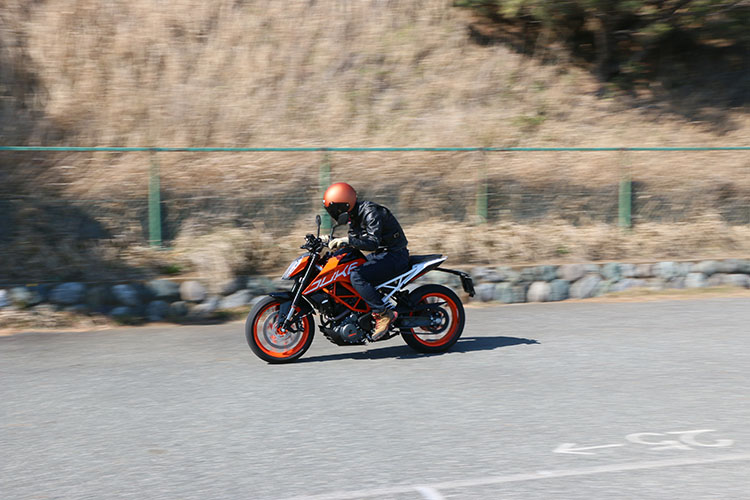 KTM「390DUKE」