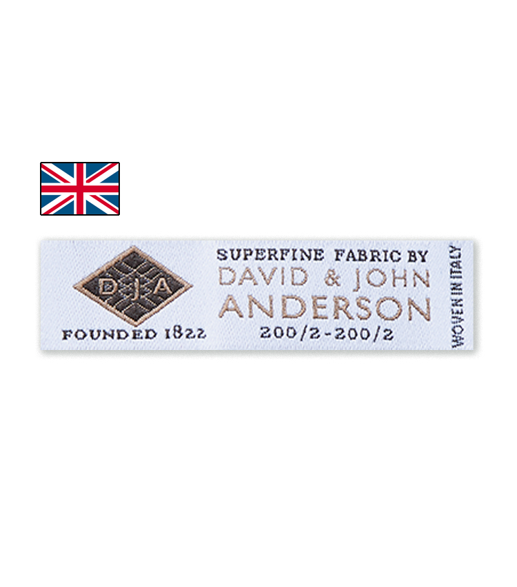 <p><strong>DAVID & JOHN ANDERSON ／ デヴィッド & ジョン アンダーソン</strong><br />
1822年創業。発祥は英国だが、現在はアルビニグループの一員としてイタリアに拠点を置く。最高級原綿ギザ45を使用した高番手生地は世界最高峰と名高い。</p>
