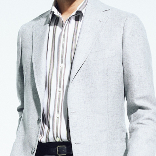 クールビズは「涼しく」見せるのもビジネスマナー【1分で出来る胸元お洒落】