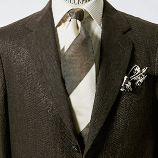 40代メンズはブラウンジャケットが仕事で重宝する？【1分で出来るスーツのお洒落】