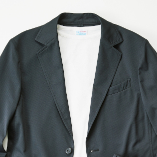 リモート会議はどんな装いが正解？【1分で出来るスーツのお洒落】