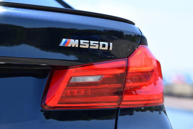 M550i