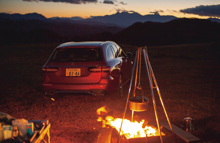 MERCEDES-BENZ E-CLASS STATIONWAGON × Outdoor cooking