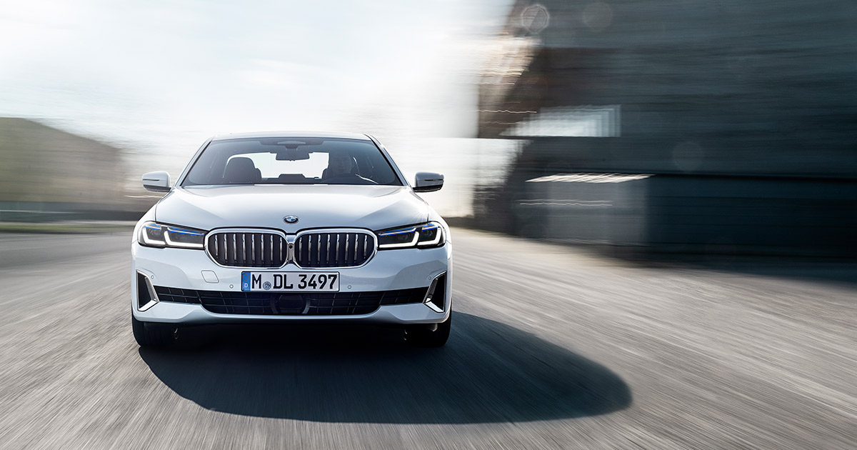 世界で最も成功しているビジネスセダン「BMW5シリーズ」で試す