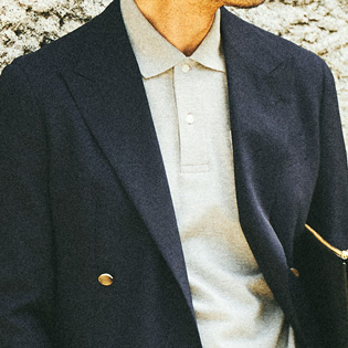 上品見えする究極の休日ジャケットコーデとは？【1分で出来る胸元お洒落】