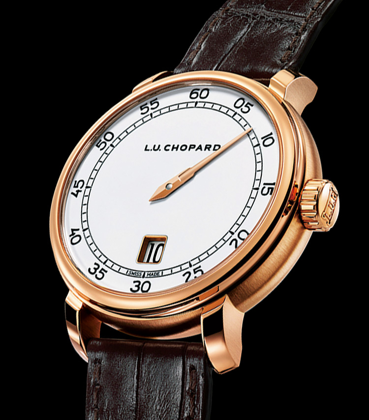 <p><b>CHOPARD（ショパール）<br />
L.U.C クアトロ スピリット 25<br />
<br />
ショパール マニュファクチュール開設25周年記念モデル</b><br />
創業者がデザインした懐中時計に範を採ったエシカルゴールド製ケースに、4つの香箱が備わる“クアトロ”を搭載。メゾン初のジャンピングアワーに仕立てた。ダイヤルはグラン・フー・エナメル製で、質感が美しい。限定100本。手巻き。径40mm。18KエシカルRGケース。アリゲーターストラップ。562万1000円（ショパール ジャパン プレス）</p>
