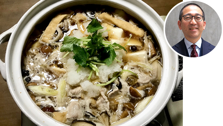 【ファッション業界人のホットな冬手料理】ケニーノ赤峰の「きのこと里芋のみぞれ鍋」