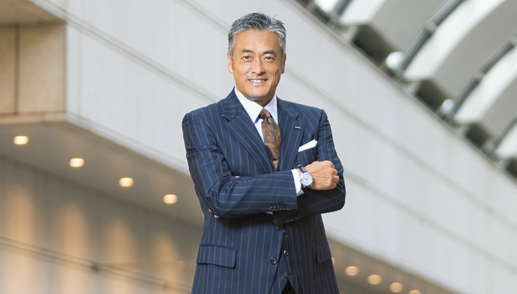 【SUIT OF THE YEAR 2021】ロッテホールディングス 代表取締役社長 玉塚 元一氏インタビュー