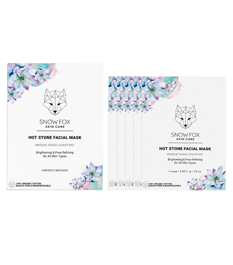 <p><b>SNOW FOX SKINCARE<br />スノー フォックス スキンケアのホットストーン マスク</b><br />
オーストラリア起源アジアンルーツを持つグローバルブランドで、日本に上陸したばかりの新進気鋭。乾燥による肌のくすみに働きかけ、皮脂バランスと整えながらエイジングケアも。生分解性のシートマスクはオーガニックコットンを使用するなど地球にも肌にも優しい。1箱5枚入 5940円（スノーフォックス スキンケア ジャパン）</p>
